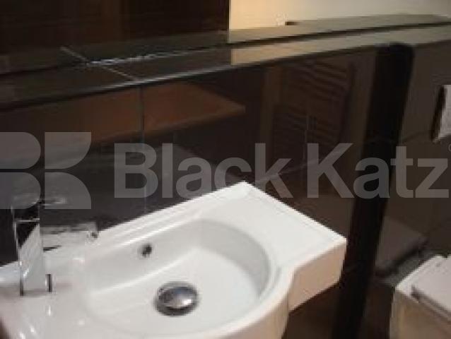 			MUST SEE !!!!!!!, 1 Bedroom, 1 bath, 1 reception House			 St Johns Way, Archway